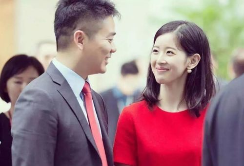 离婚后她转身嫁给了千亿总裁短剧抢先看完整版 离婚后她亿万身价曝光 --第1张