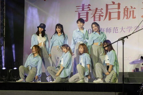 五年后她携崽归来炸翻大佬团复仇之五年后携崽归来热播短剧资讯  --第1张