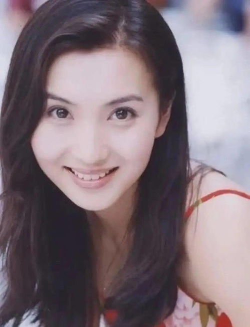 阚梓艺短剧全集免费观看，万人迷女演员的魅力之旅--第1张
