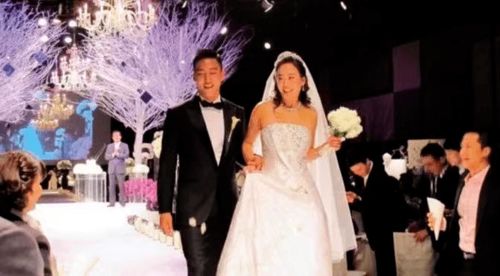 契约婚姻，总裁的豪宠新娘--第1张