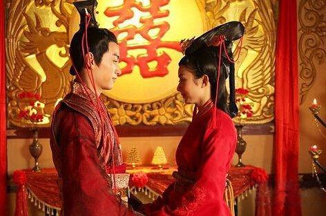 穿越之抢回我的老婆，太监名将的现代之旅--第1张