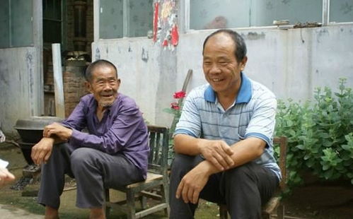 龙隐于田老农父亲是大佬短剧大结局 --第1张