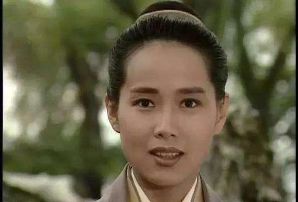 恶魔秘书短剧大结局免费阅读，恶魔的秘密玩宠--第1张