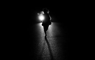 暗夜里的一束光 暗里的一束光之妈妈的爱——短剧大结局 --第1张
