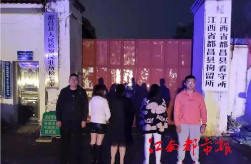 足疗圣手在足浴店被三个大佬宠上天短剧大结局完整版 足浴大神 --第1张