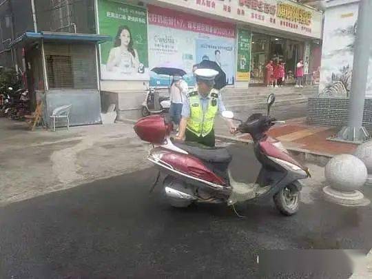 假死后大佬 假死后霸道总裁念我入骨短剧大结局剧情 --第1张