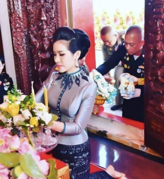 至尊丐婿苏寰王青青吴梦媛短剧大结局剧情 至尊弃婿苏 --第1张