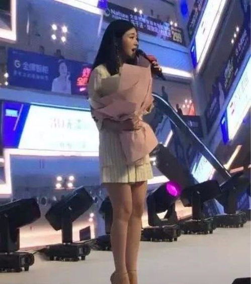 总裁隐婚，爆红娱乐圈的孟娜--第1张