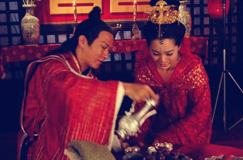 穿越后我成了驸马短剧大结局免费观看 穿越后我成了驸马短剧大结局免费观看 --第1张