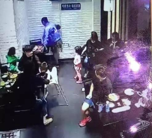 狂飙快递员大结局在线观看视频--第1张