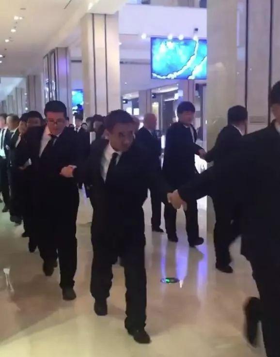 抢一婚一记，小保安的大结局--第1张