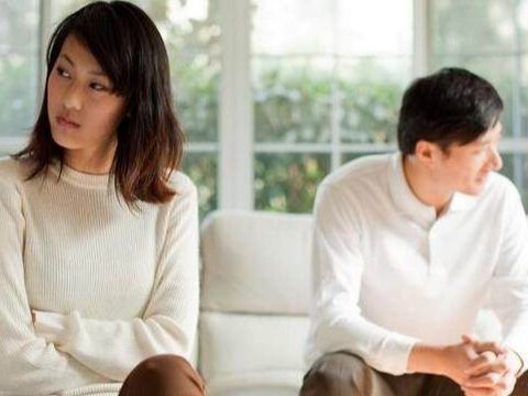 离婚后前夫求复婚大结局，复婚之路曲折离奇，最终两人重归于好。--第1张