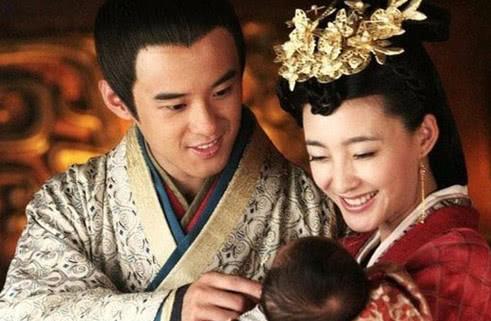 驸马爷今天又被装到了大结局完整版在线观看--第1张