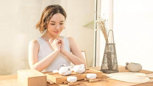 天秤座的女人，优雅与平衡的化身--第1张