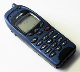 诺基亚7110手机图片,诺基亚7110当时售价