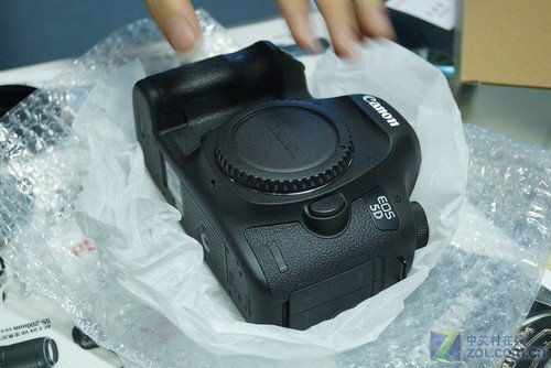 佳能eos5dmarkiii,佳能eos5dmarkiv使用说明书