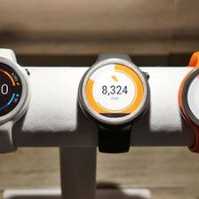 moto360和华为watch，moto 360手表