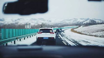 三条路中间最低速度，三条道路中间道路的速度