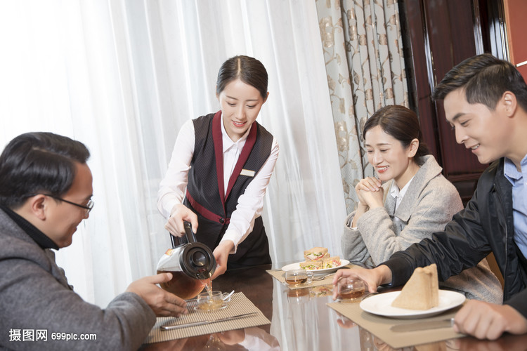 饭店服务员说话技巧，接待客人技巧和口才