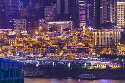 一个重庆相当于几个上海，中国第一大城市面积