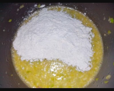 在家摊饼用哪种面粉，摊小饼用什么面粉