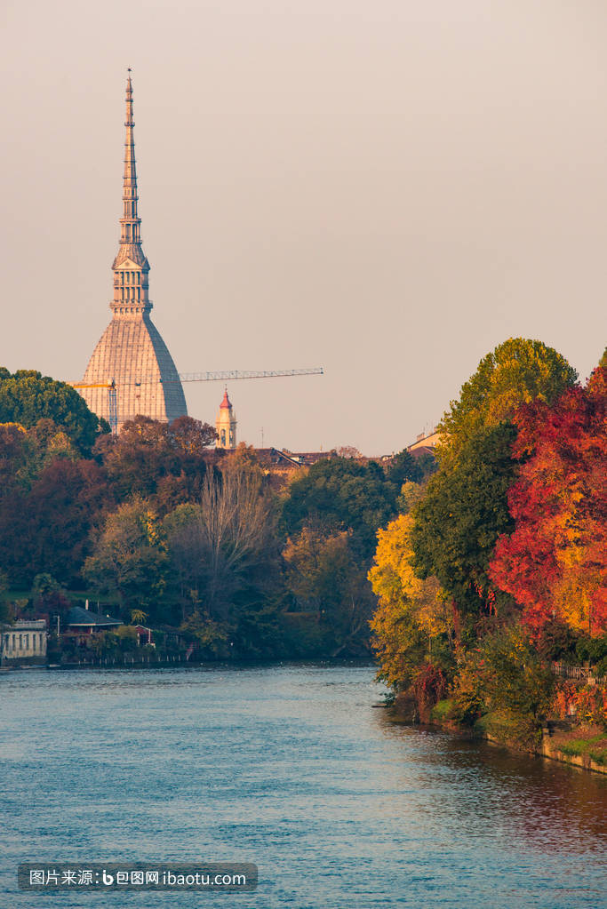 秋季适合旅游的城市，秋季最适合玩的城市景点
