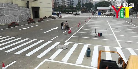 道路上的各种标线，道路上的各种标线大全 直锯齿