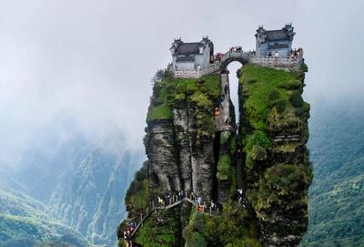 贵州贵阳旅游十大景点排名，贵州贵阳旅游十大景点排名图片