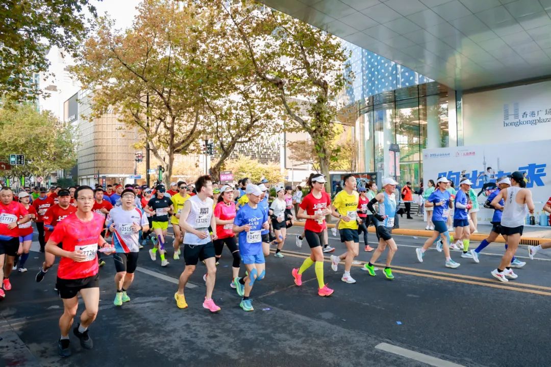 2023上马鸣枪起跑！上海贵酒作为唯一指定白酒赞助商“跑出未来”