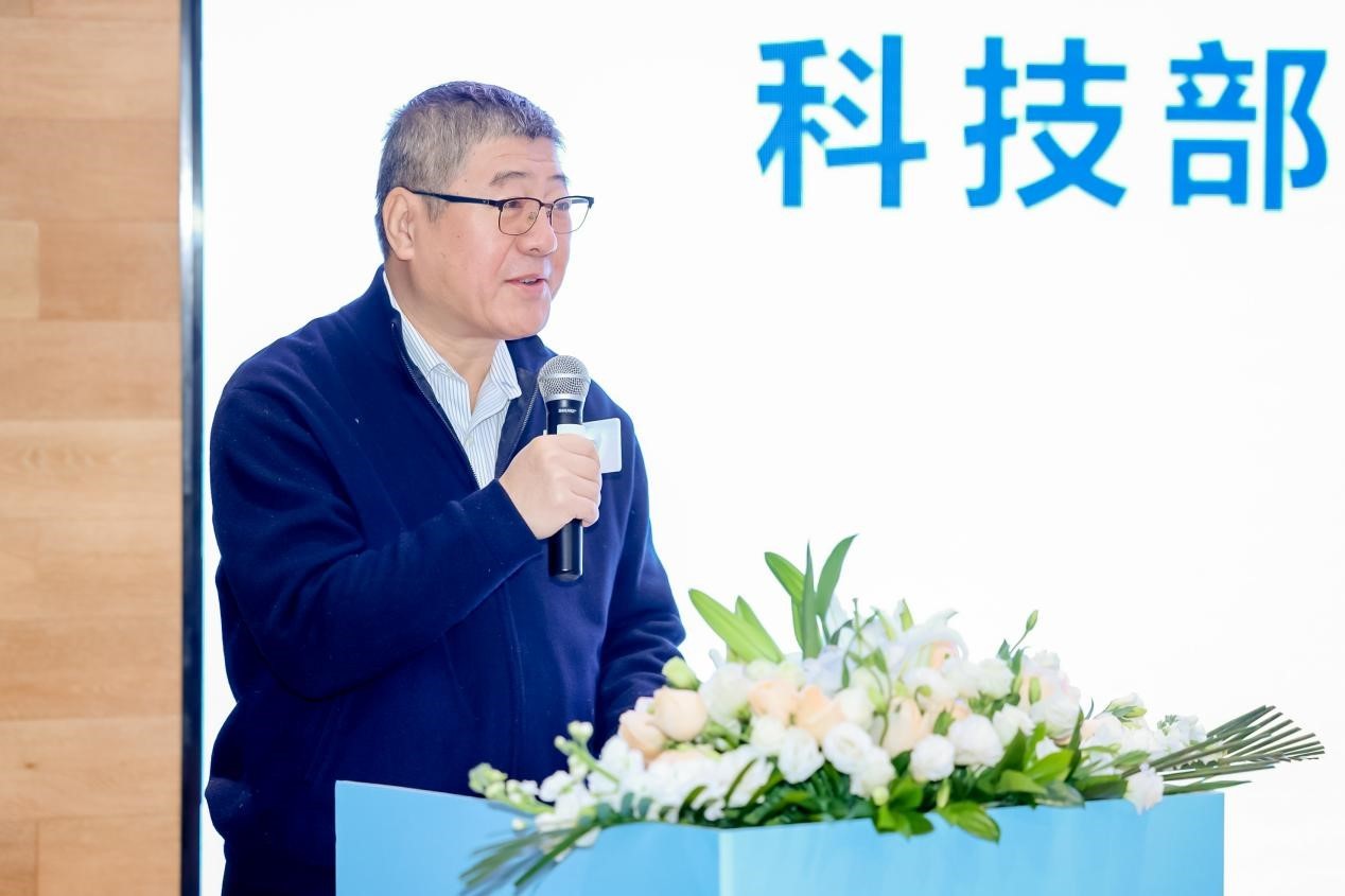 医渡科技(02158)与华为签署合作协议 联合推出智慧医疗解决方案